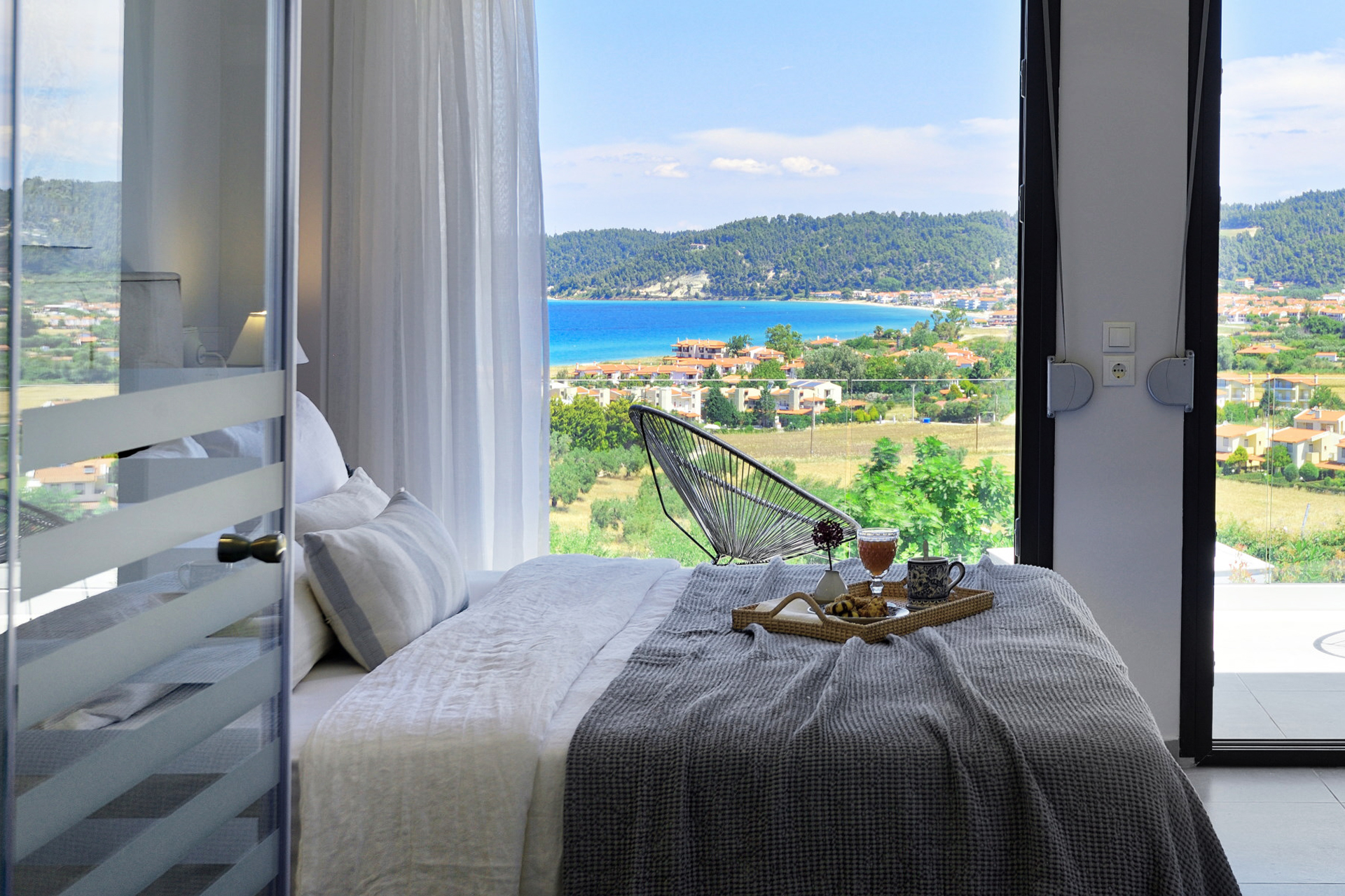 Family-holidays-in-Chalkidiki_Soleado-villas-top-view