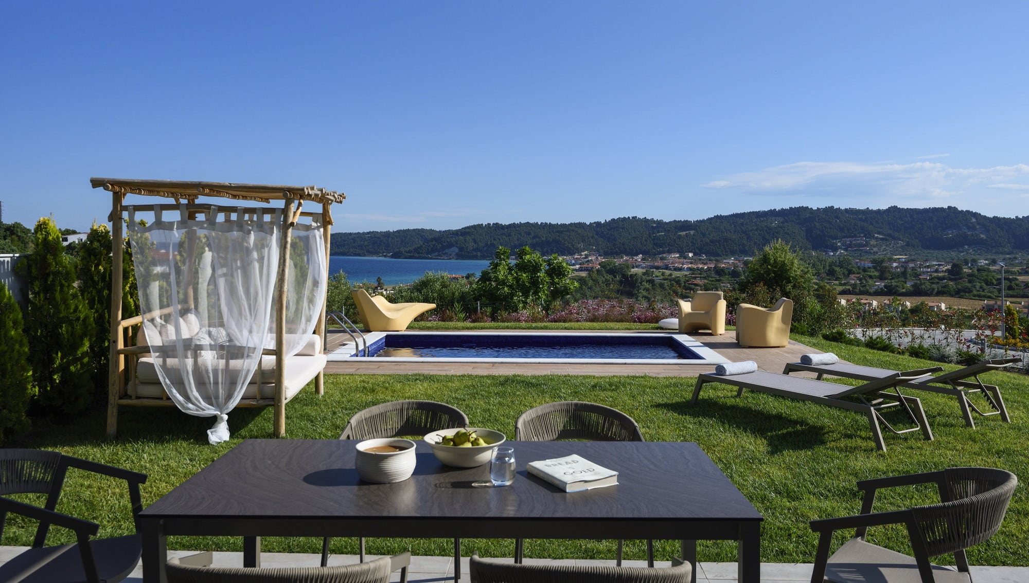 Kassandra_or_Sithonia_Chalkidiki-Soleado-private-villas-with-pool